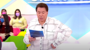 Assessora nega boatos de morte: “Silvio Santos está bem”