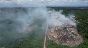 ‘Lixo na Grande Belém’: Prefeito Edmilson Rodrigues considera reativar temporariamente Lixão do Aurá