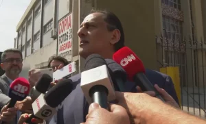 URGENTE: Wassef desmente colunista da Revista Veja sobre prisão de Bolsonaro