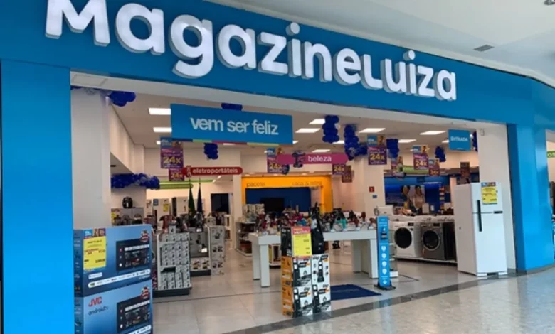Magazine Luiza anuncia erro contábil de R$ 830 milhões e enfrenta queda nas ações