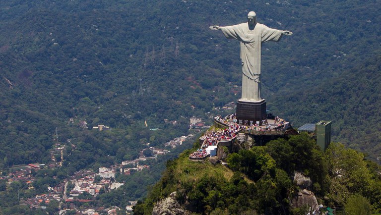 Brasil registra entrada de quase 1 milhão de turistas internacionais em janeiro de 2024
