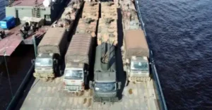 Exército envia blindados para reforçar fronteira com Venezuela e Guiana