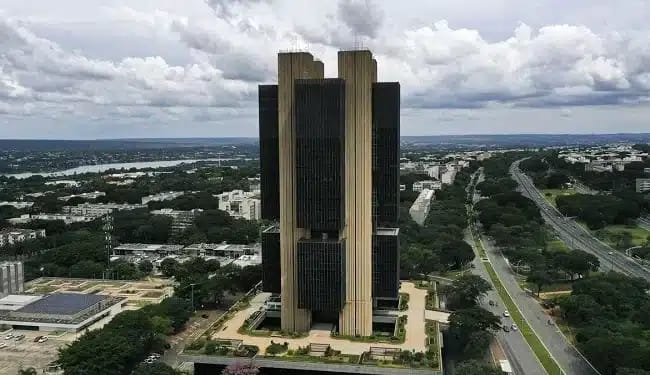 Funcionários do Banco Central decidem fazer paralisação por 48 horas