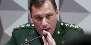 Mauro Cid diz à PF que Alexandre de Moraes foi monitorado e revela como ação ocorreu
