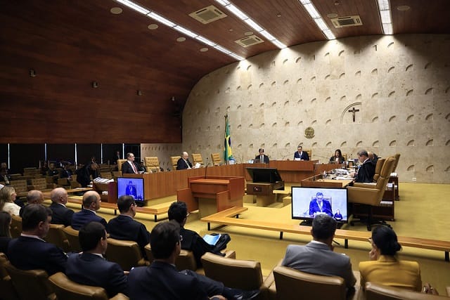 STF decide julgamento com repercussão geral sobre vínculo de emprego de motoristas de aplicativos