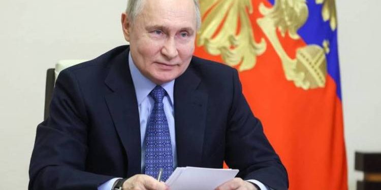 Europa “não está pronta para Vladimir Putin se ele vencer na Ucrânia”, afirma o Primeiro-Ministro polonês