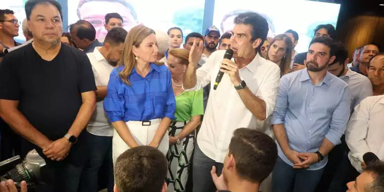 Helder Barbalho aponta Igor Normando como candidato do MDB à prefeitura de Belém