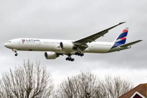 LATAM agora tem Vaca Atolada de Primeira nos voos internacionais longos, para embarcar o sabor do Sudeste