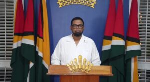 Guiana diz que lei promulgada por Maduro é ato ilegal e que não permitirá anexação de Essequibo