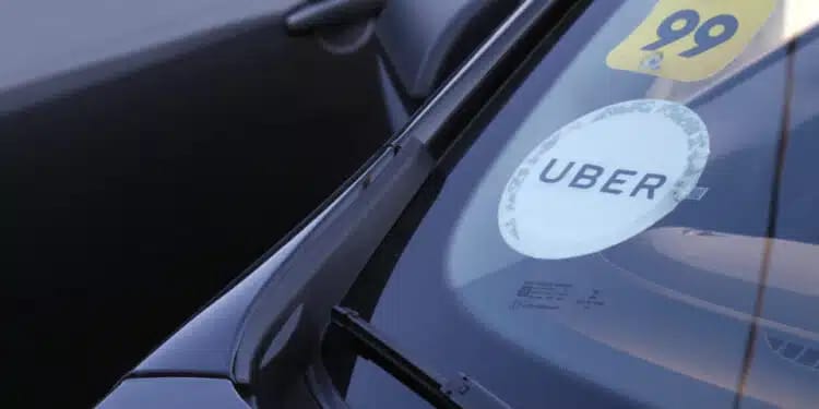 Governo Lula volta atrás e vai retirar urgência de projeto que regulamenta aplicativos de transporte