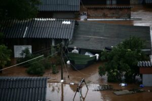 Igrejas cristãs oferecem ajuda humanitária para desabrigados pela chuvas fortes no RS