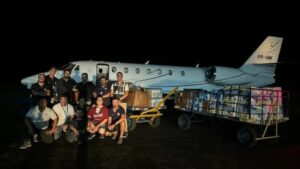 Neymar mostra jatos e alimentos enviados ao RS. Jogador emprestou aviões e helicóptero para ajuda humanitária às vítimas das enchentes.