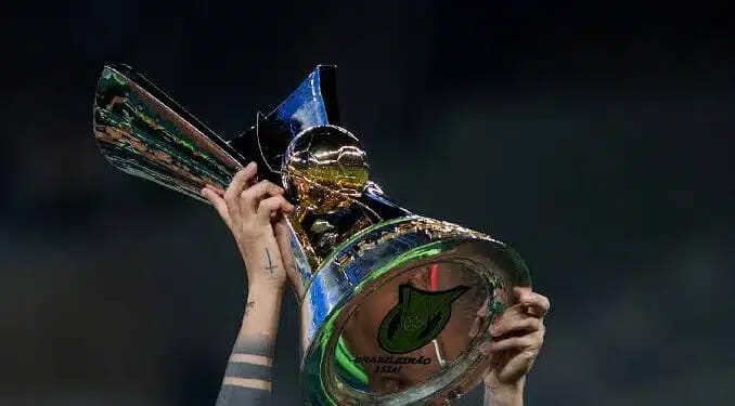 CBF suspende Brasileirão. Entidade toma medida após pedido de 15 clubes da Série A.