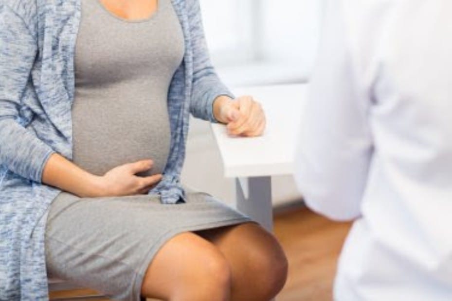 O papel dos exames de saúde feminina na prevenção à mortalidade materna