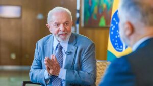 Artistas e intelectuais pedem para que Lula rompa com Israel