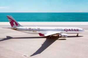 Internet de Elon Musk vai estar em toda a frota de aviões da Qatar Airways em até dois anos