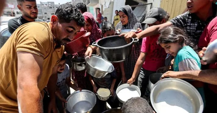 Palestinos em Gaza imploram para Hamas pôr fim à guerra contra Israel