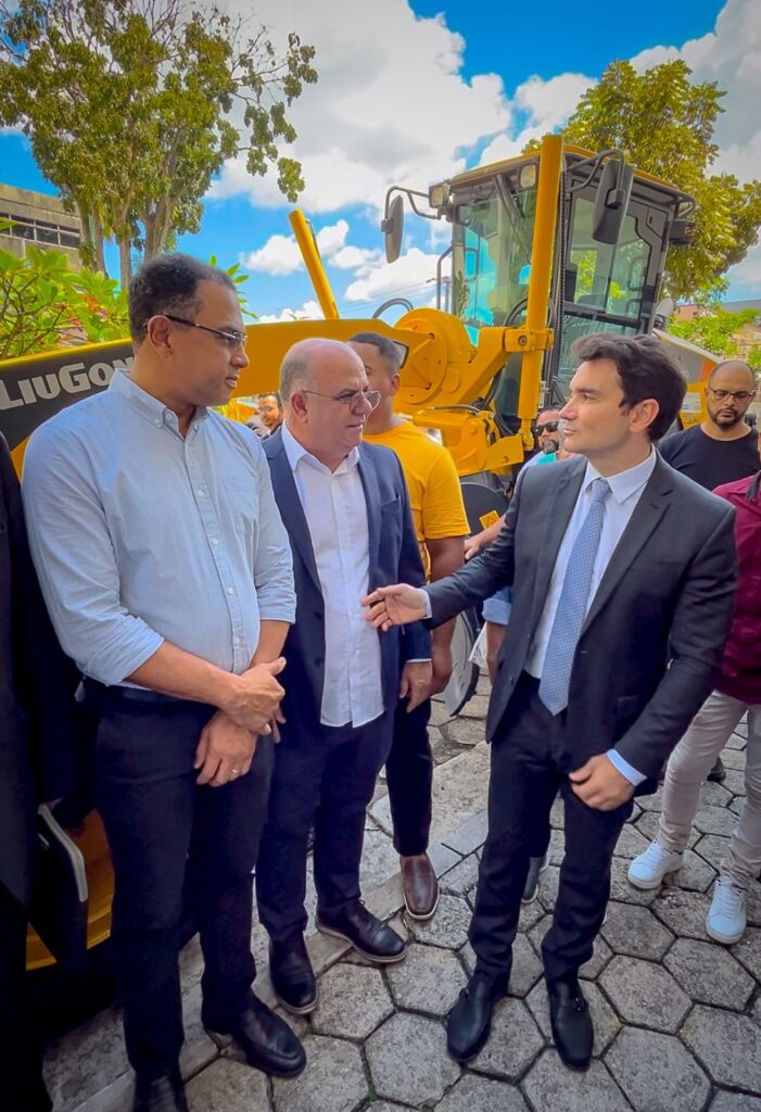 Projetos para desenvolver o turismo em Capanema são apresentados ao ministro do Turismo