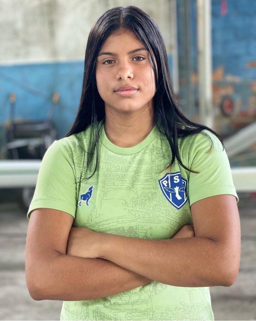 Remadora de 15 anos do Paysandu é convocada para treinos na seleção brasileira