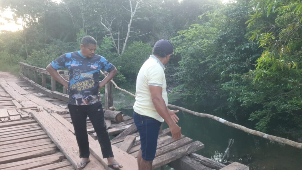 Agrovilas e cidade de Garrafão do Norte sofrem com descaso da prefeitura em relação às pontes