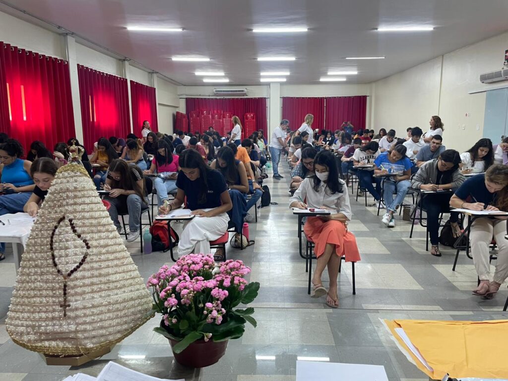 Segunda-feira, 02, se iniciam inscrições para o concurso de redação do Círio 2024