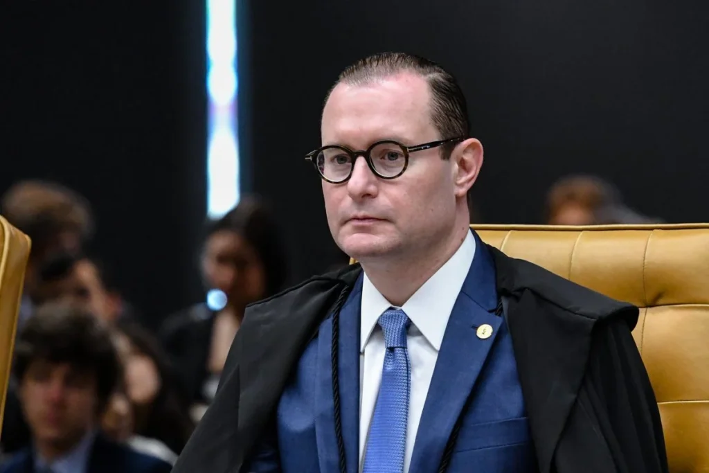 Julgamento de trabalho intermitente é suspenso no STF por pedido de vista de ZaninSTF: Julgamento de trabalho intermitente é suspenso por pedido de vista de Zanin