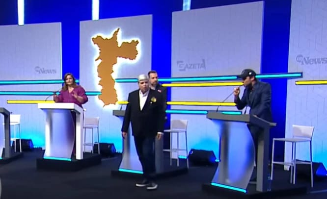 Datena e Marçal trocam farpas e segurança é chamado no palco