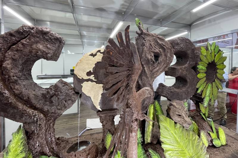 Festival de Chocolate se encerra com escultura de chocolate alusiva à COP 30