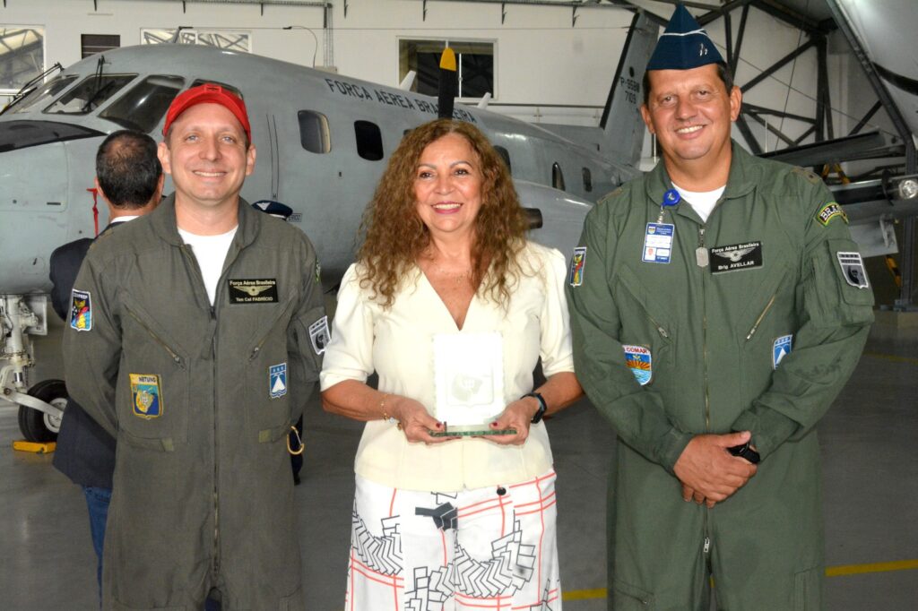 Esquadrão Netuno homenageia Heloísa Helena Figueira