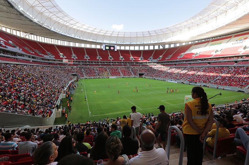 Comissão de Esporte discute vínculo trabalhista para árbitros