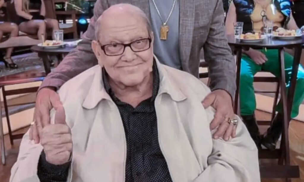 Humorista Ary Toledo morre em São Paulo, aos 87 anos. Ele estava internado desde 2 de outubro.