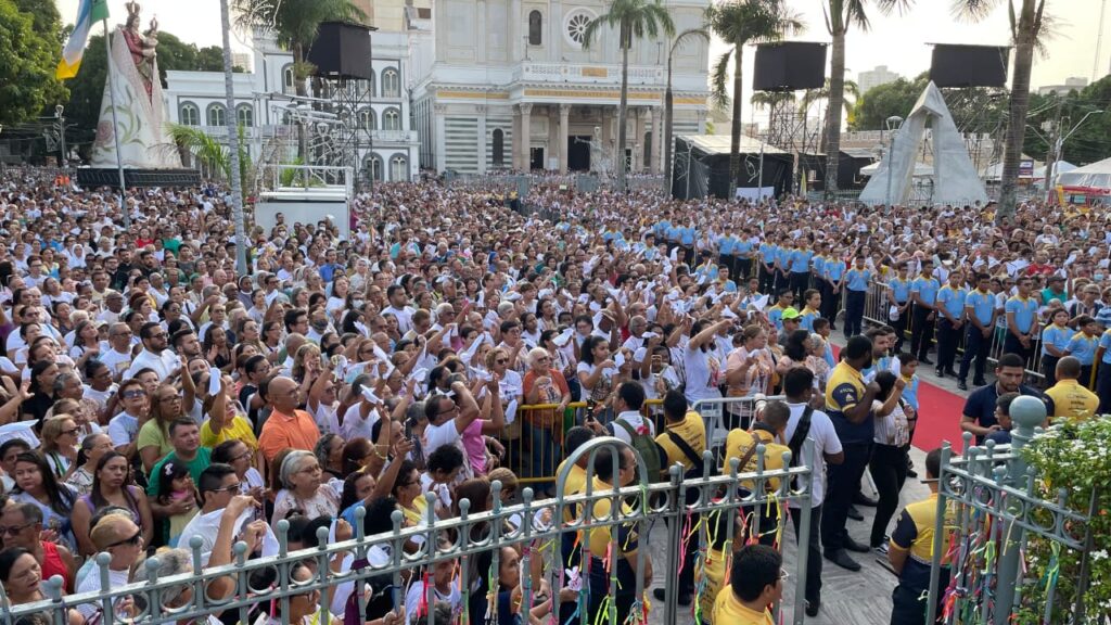 A última romaria da festividade do Círio ocorre nesta segunda, dia 28
