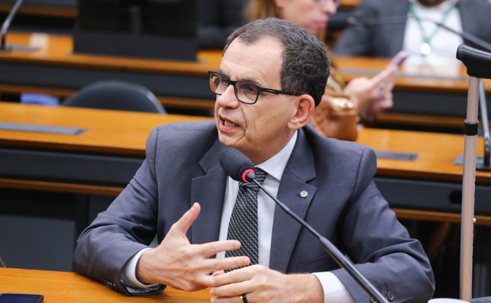 Deputado propõe e é criada a Frente Parlamentar Mista em defesa do fortalecimento das ONGs no País