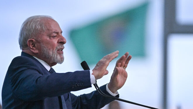 Lula volta a negar perdão aos presos pelo 8/1 em indulto de Natal