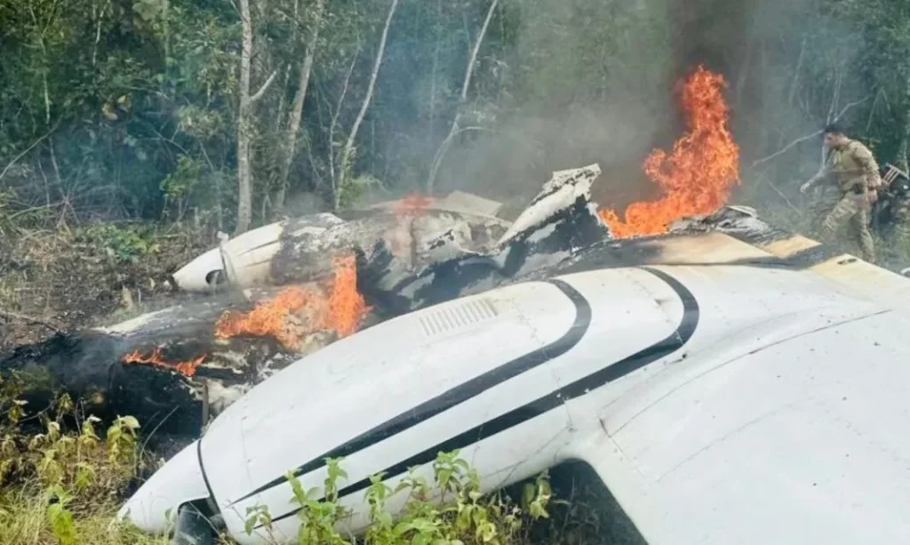 Avião Embraer 810 vindo do Peru é interceptado pela Força Aérea no Amazonas