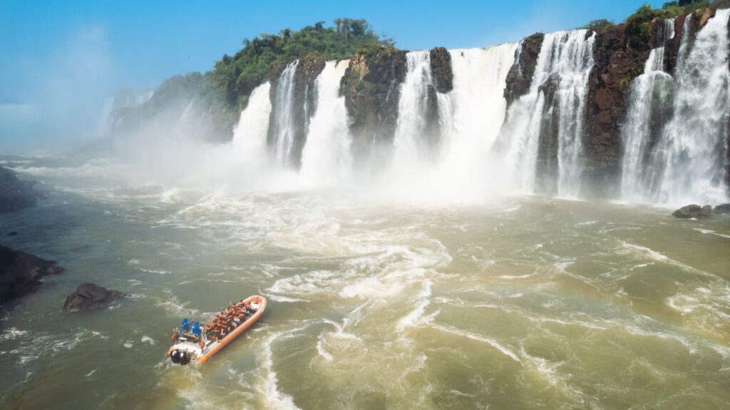 Embratur divulga Macuco Safari para turistas belgas através de campanha de marketing