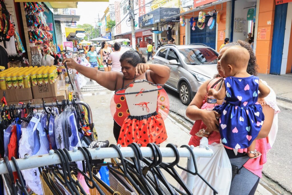 Prefeitura investes e garante alta de 10% em vendas do comércio neste carnaval