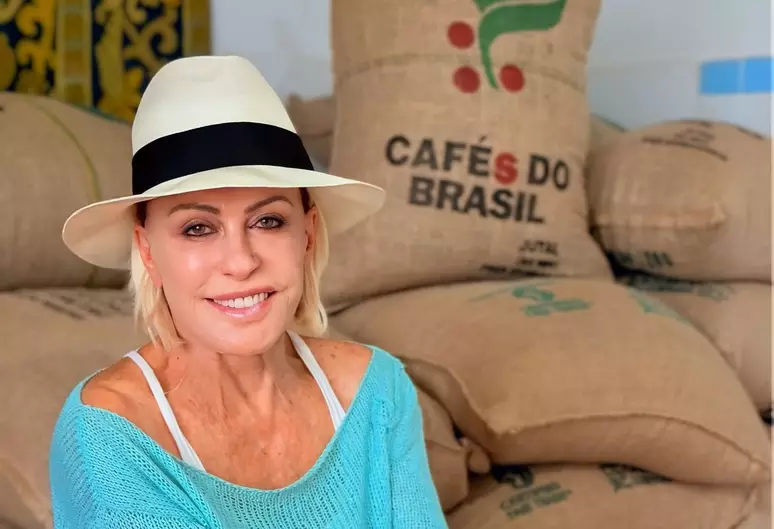 Ana Maria Braga vai parar no hospital após picada de escorpião