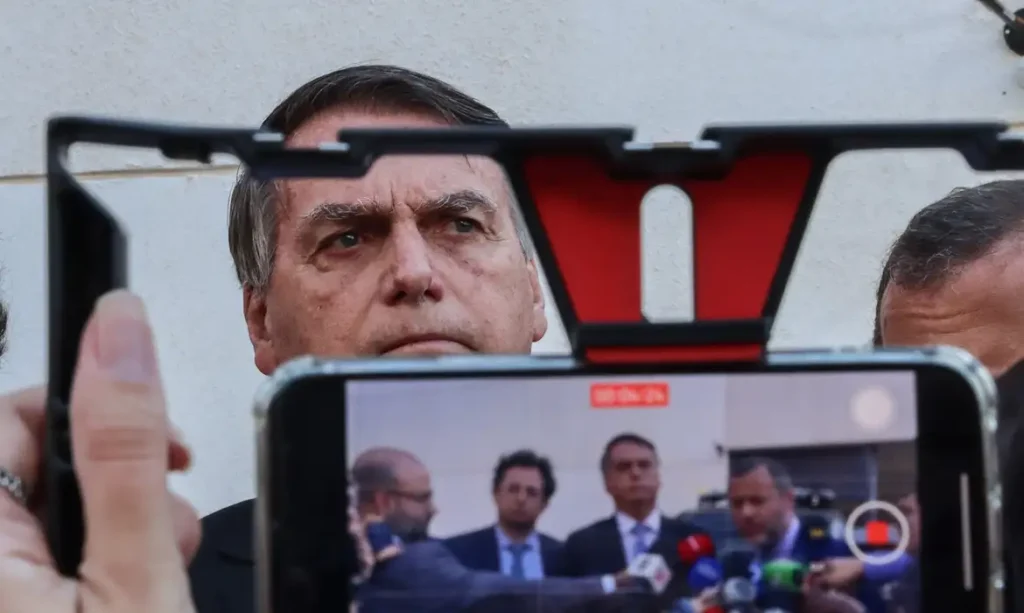 Procuradoria Geral da República denuncia ex-presidente e aliados por tentativa de golpe de estado em 8 de janeiro