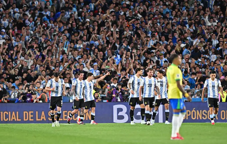 Brasil é goleado pela Argentina por 4 a 1