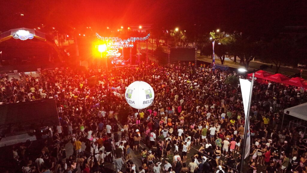 Festa e segurança marcam o Carnaval de mais de 30 mil foliões em Belém