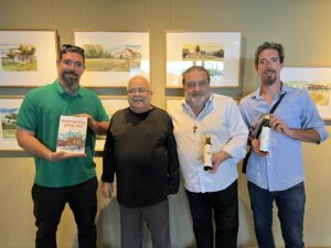 Olivas promove exposição de Joaquim da Fonseca e lança azeite comemorativo aos 70 anos de Gramado