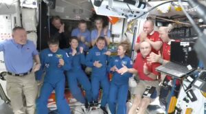 Estação Espacial está tão limpa que os astronautas estão ficando doentes