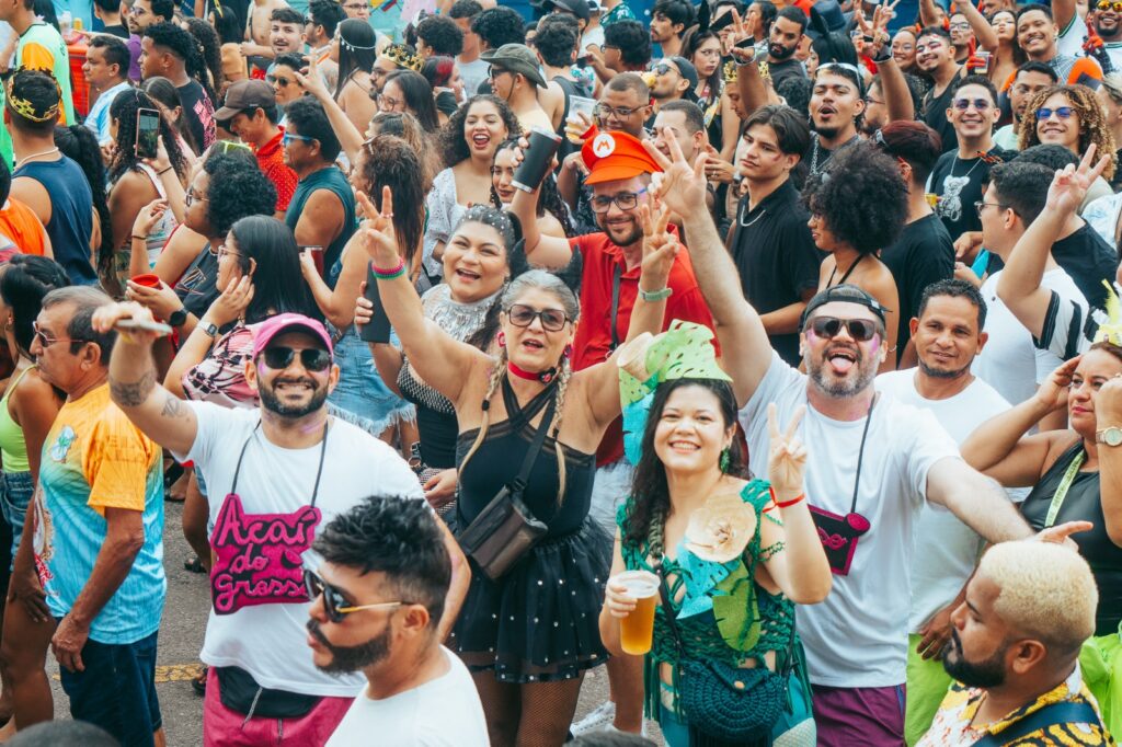 Carnaval em Icoaraci anima com festas e impulsiona comércio local neste sábado