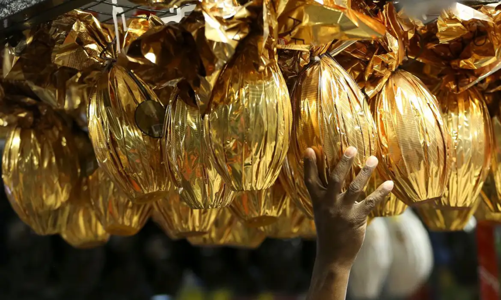 Ovos de Páscoa: alta mundial do cacau afeta custo do chocolate e vendas