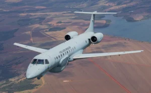 Ministros do STF fizeram mais de 150 viagens em jatos da FAB