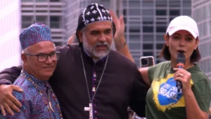 Michelle é elogiada por unir três religiões em ato na Paulista