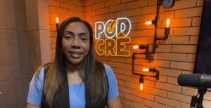 Pastora de Ludmilla revela que cantora vai a culto e sobe monte