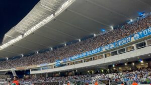 Paysandu quer vencer a Chapecoense para espantar a crise