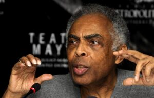 Absurdo: Mesmo em crise, Correios bancam R$ 4 milhões da turnê de Gilberto Gil